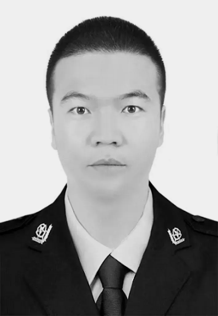 大智慧配资 民警杨国林，因公牺牲